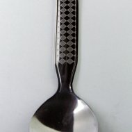 Ложка с гравировкой - Гравировка на ложке из нержавеющей стали.